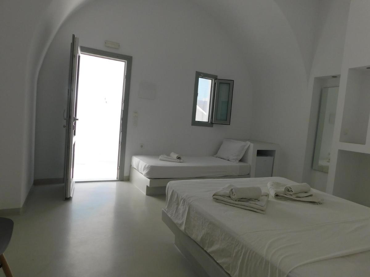 Livin Santorini - Center Rooms Santorini Island Cameră foto