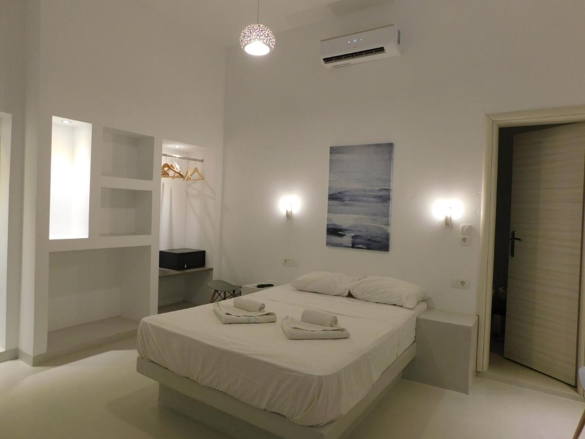 Livin Santorini - Center Rooms Santorini Island Cameră foto